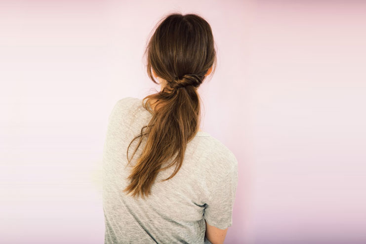 Knotted ponytail