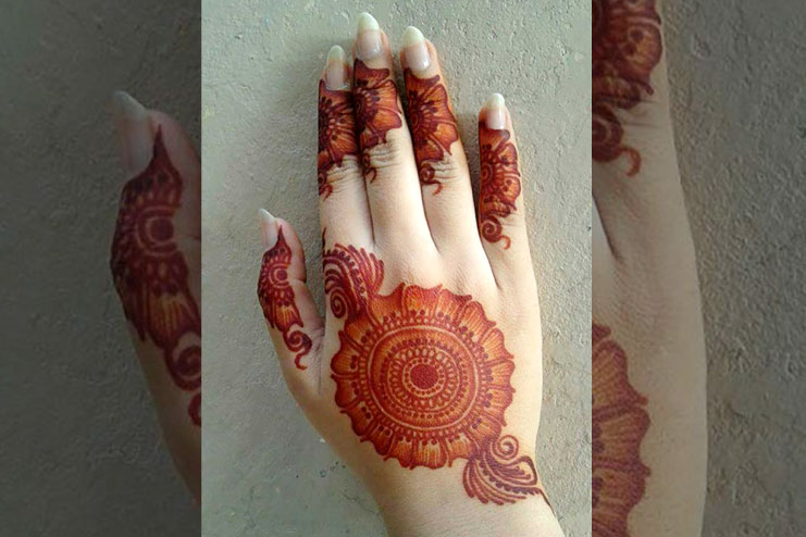 Spiral Kashmiri Mehndi Design