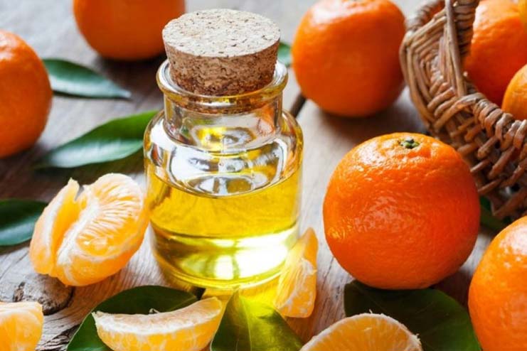 Mandarin Essential Oil