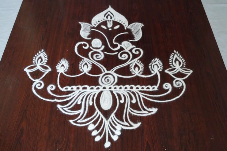 single colour simple rangoli design