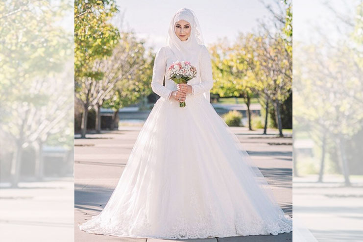 A dreamy white wedding Gown-Muslim wedding Dress Ideas