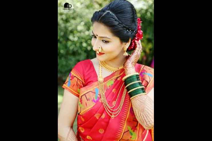 Maharashtrian-bridal-hairstyles05