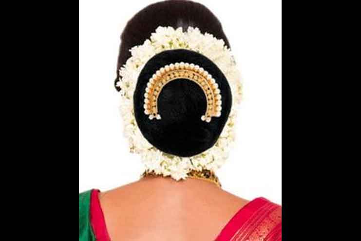 Maharashtrian-bridal-hairstyles08