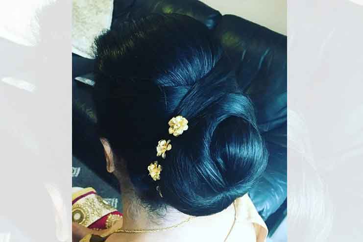 Maharashtrian-bridal-hairstyles15