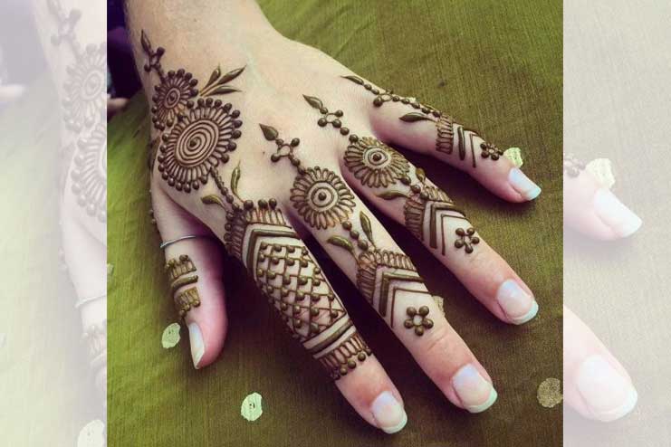 Indian-Finger-Mehndi-Design