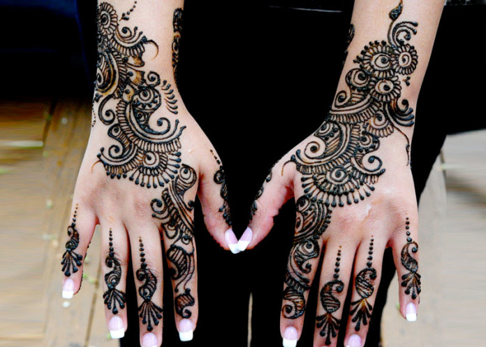 Indo-Arabic Mehndi Designs