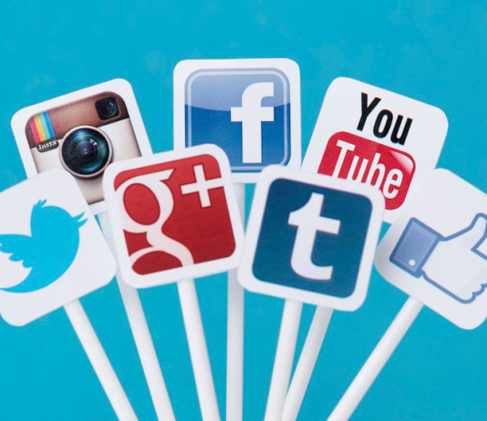 Ways in which social media affects relationships social media