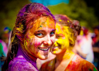 remove holi colors