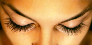 False Eyelash for Natural Look