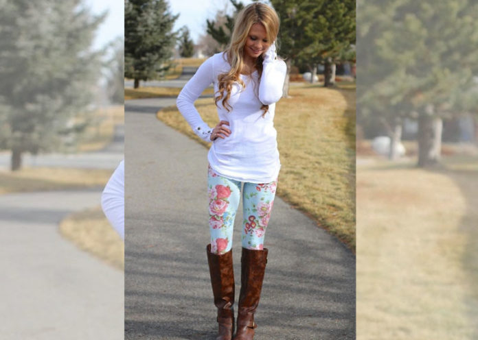 Style tips for wearing floral printed jeggings