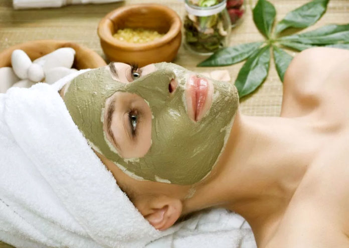 Rosewater, Multani Mitti and Lemon Mask