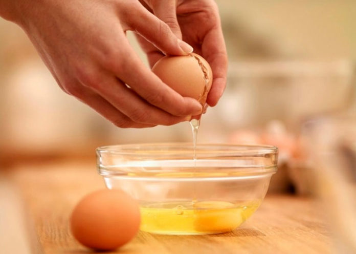 Raw egg