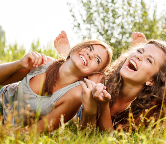 Bollywood Movies To Watch With Girlfriends