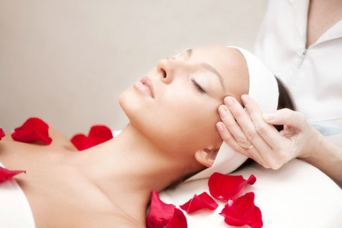 Facial Massage Routine For Glowing Skin And A Slimmer Face