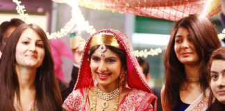 Bridal Wear Of Kashmiri Pandits