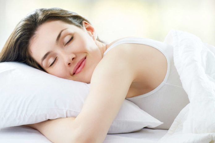 Reduce skin crease by changing pillowcase