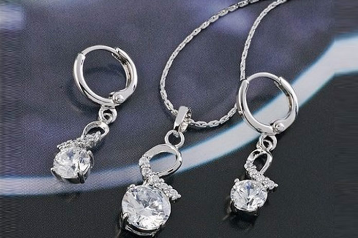 Platinum jewelry set