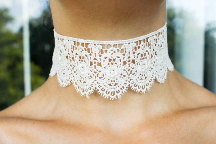 White lace choker