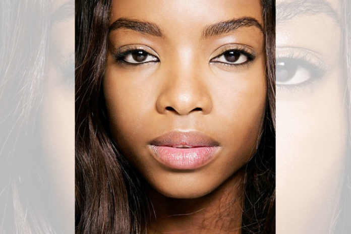 Tones the skin