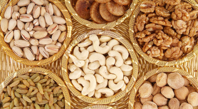 Nutritious Dry Fruits