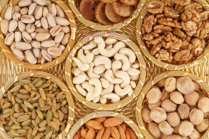 Nutritious Dry Fruits