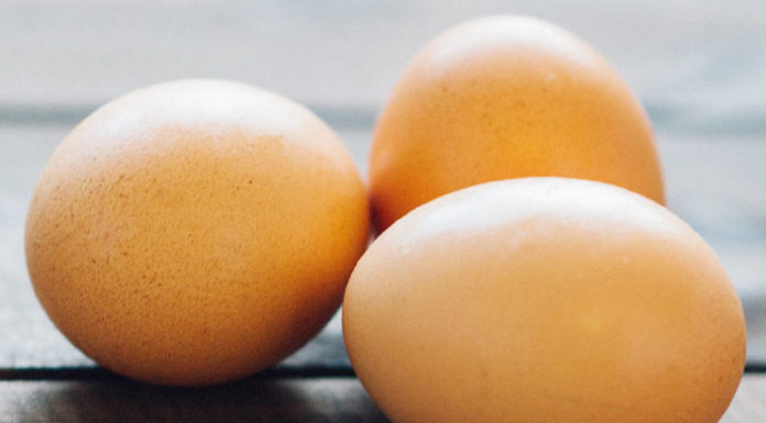 Hair Mask Using Egg