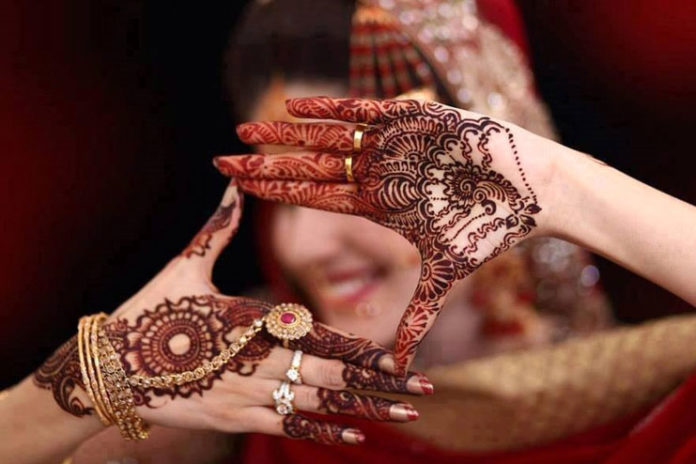 Bridal Kashmiri Mehndi Designs