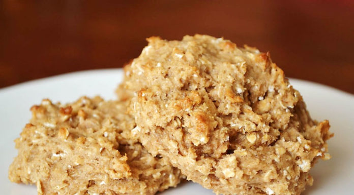 Oats and Cinnamon Biscuits