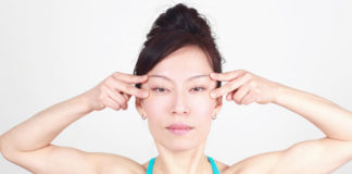 Yoga exercises for puffy eyes