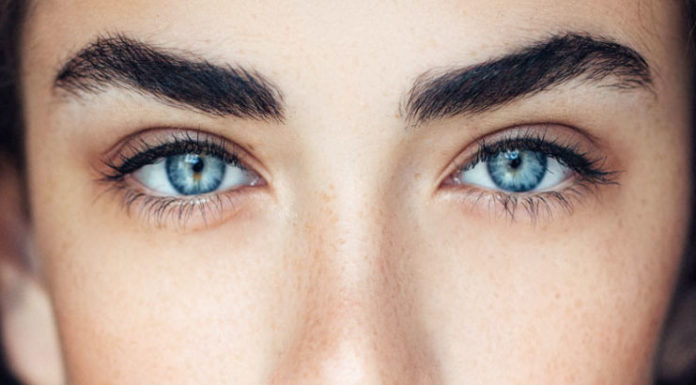 Castor Oil For Eyebrows