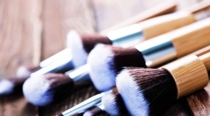 Clean Makeup Brushes