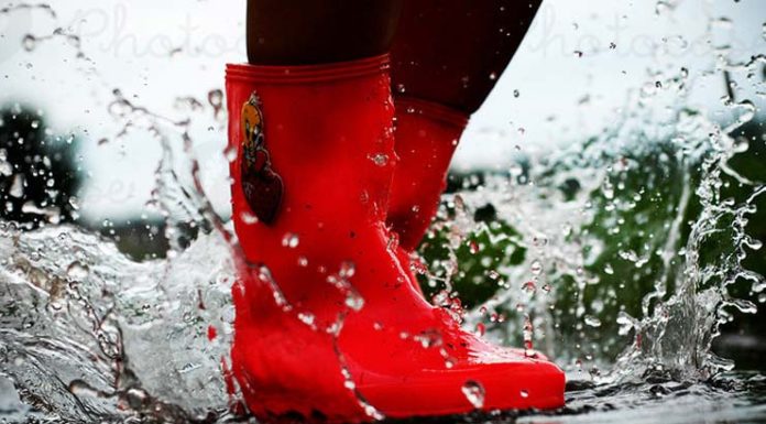 Outfits To Wear During Monsoon