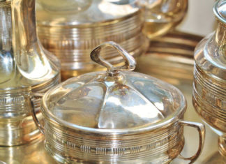 How to Clean Silver : Easiest Ways To Clean Your Silver items