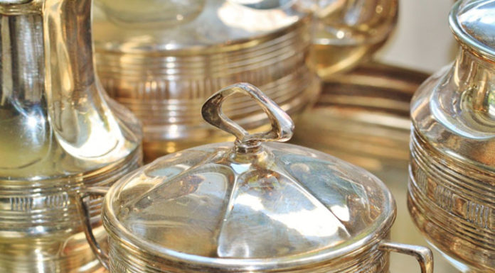 How to Clean Silver : Easiest Ways To Clean Your Silver items