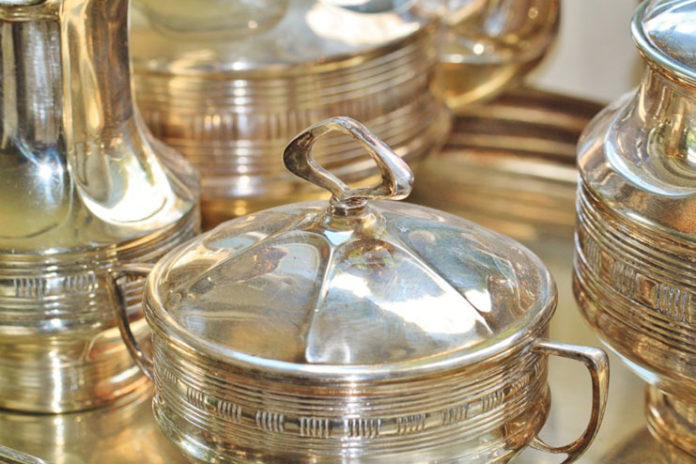 How to Clean Silver : Easiest Ways To Clean Your Silver items