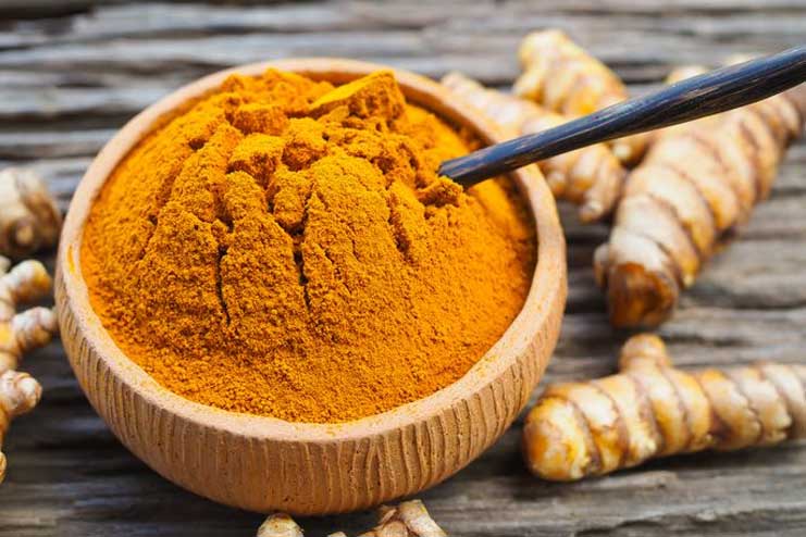 7 Smart Ways to remove turmeric stains off your skin and nails