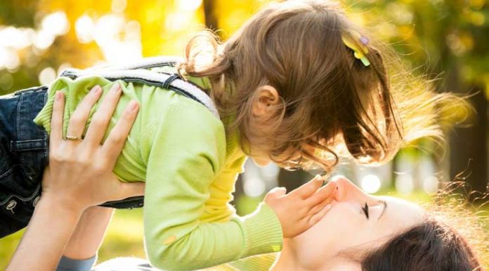 Mother-Daughter-Bond