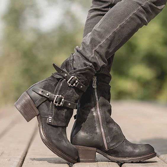 Boots-with-belt-buckles