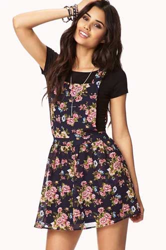 Floral-dungaree-with-plain-tee