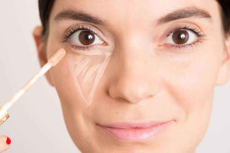 Use-Concealer-to-Perfect-Imperfections