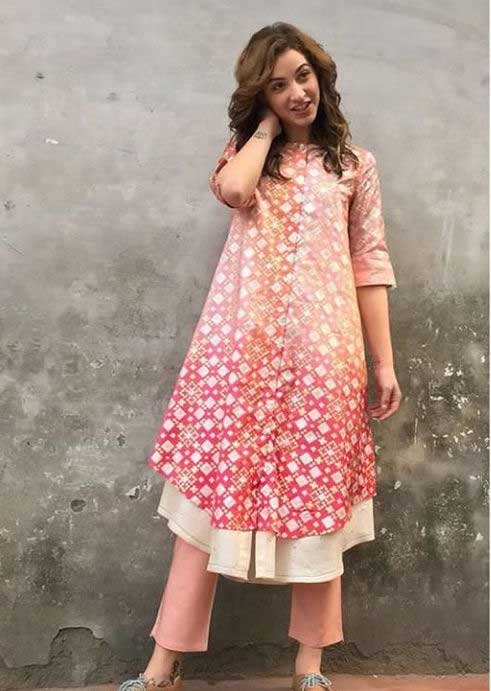 Double layered kurti with cigarette pants