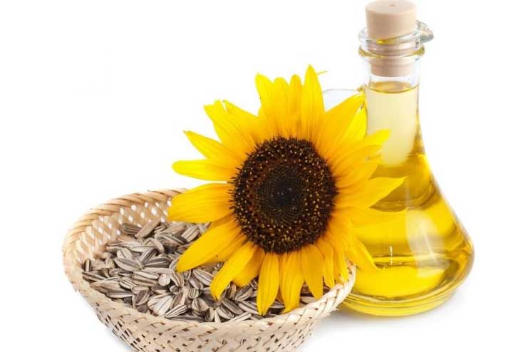 Get Rid of Flaky Skin: Sunflower Oil