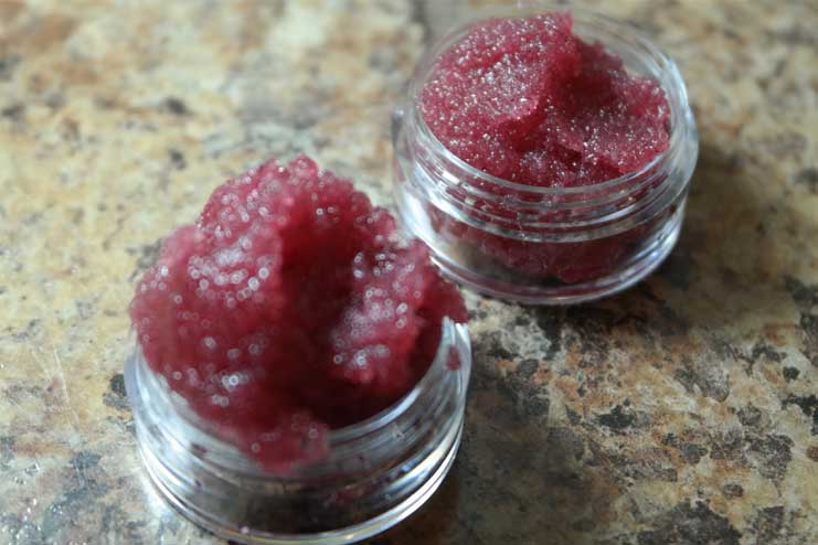 Beetroot-Lip-Scrub