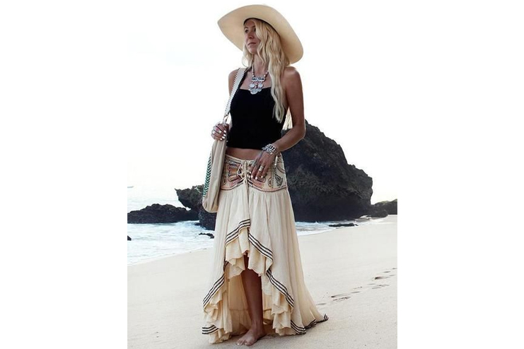 Maxi-Skirt-and-a-hat