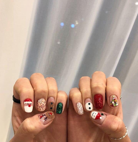 The whole Christmas theme Nail Art