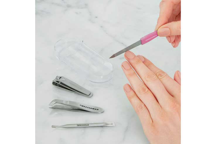 Use-nail-tools