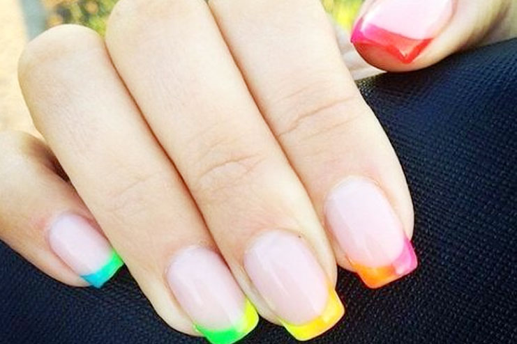 Colourful French Manicure Tip