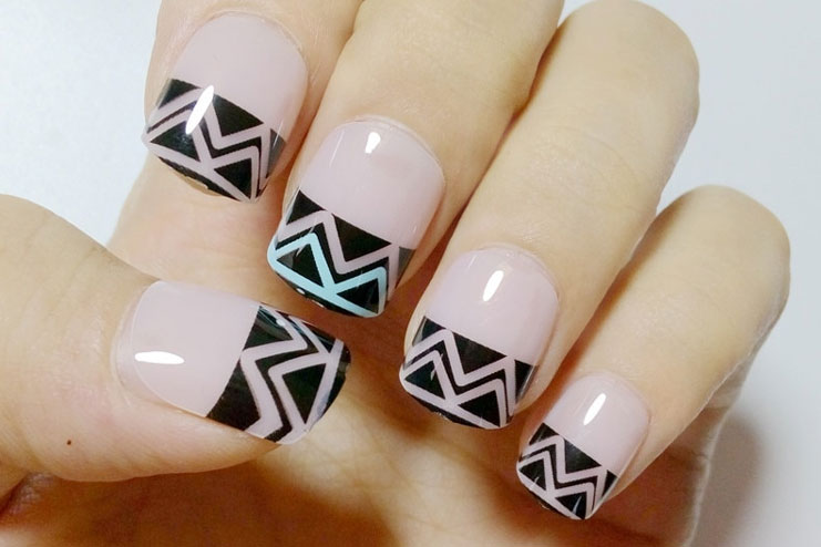 Geometrical French Tip