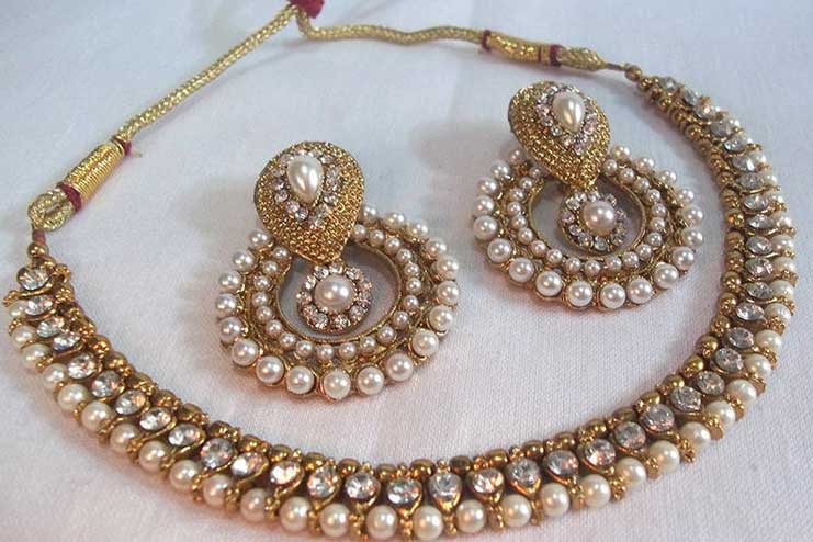 Golden-pearl-set