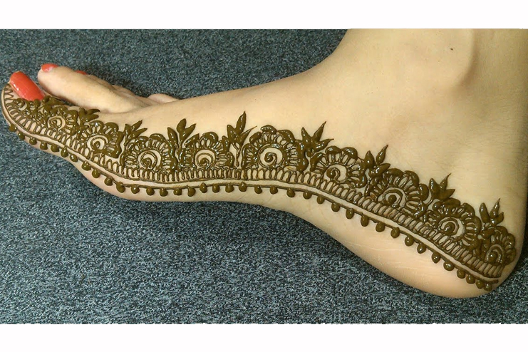 Side-Foot-Mehndi-Design